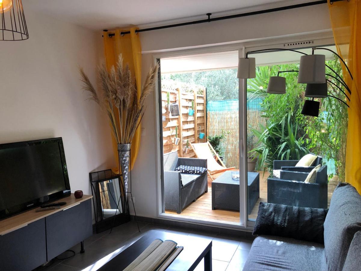 Agreable T2 Traversant Rdc Avec Terrasse + Balcon+ Parking 2 Places Montpellier Ngoại thất bức ảnh
