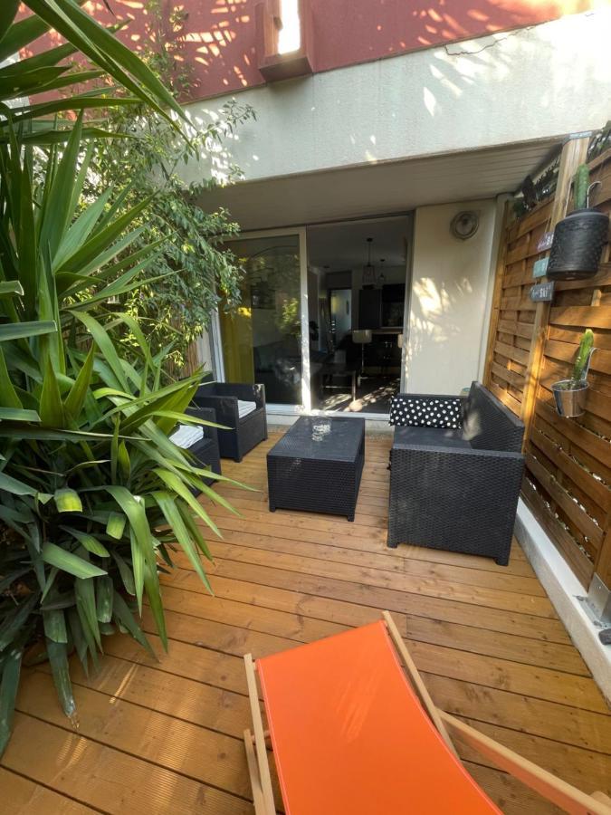 Agreable T2 Traversant Rdc Avec Terrasse + Balcon+ Parking 2 Places Montpellier Ngoại thất bức ảnh